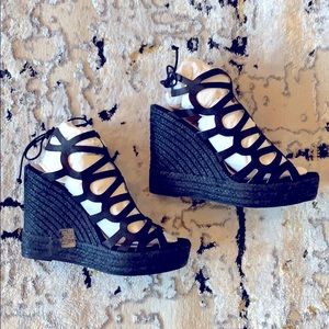 Kanna Wedge Sandal